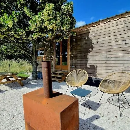 Tiny House Petite Balneo Cheminee Exterieure בקתה *